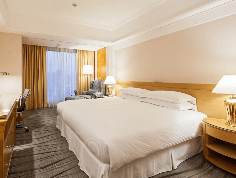 在中和的一個角落，入住瓏山林飯店，讓生活沉澱成一段溫柔安靜的片刻