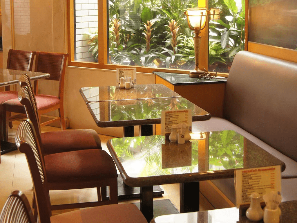 在台北的日常裡停留一晚，住進兄弟大飯店，讓生活慢慢變得簡單而安心