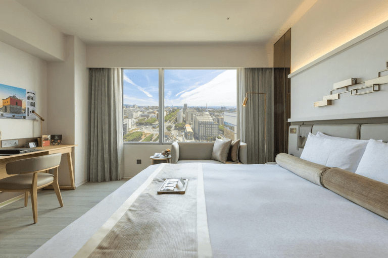 在西門與中正之間住進台北花園大酒店，讓城市與綠意交織成生活的溫度