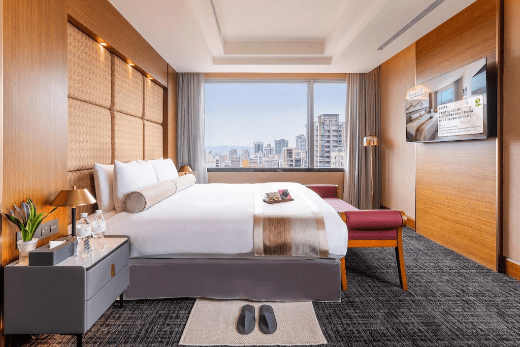 在西門與中正之間住進台北花園大酒店,讓城市與綠意交織成生活的溫度