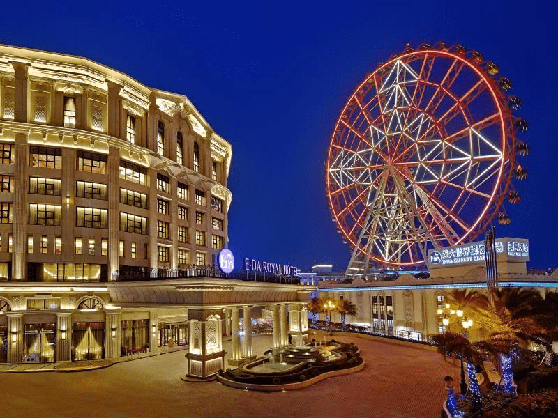 在高雄山城的陽光裡住進義大皇家酒店，讓假期慢慢展開成一段生活風景