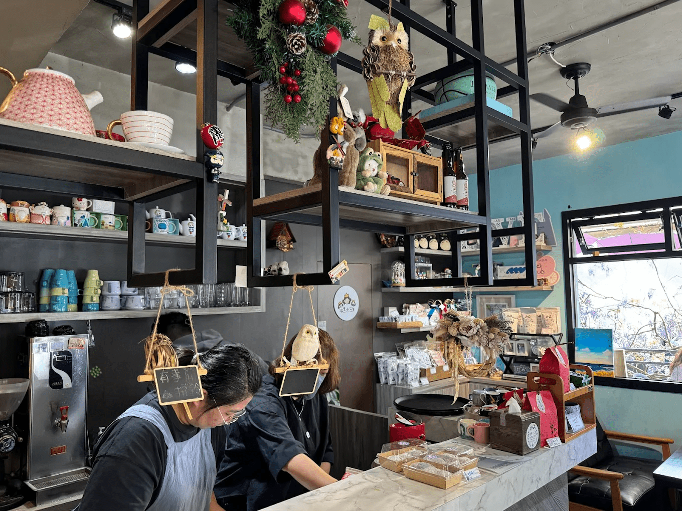 瑞里小公主咖啡火鍋舒適的用餐座位區