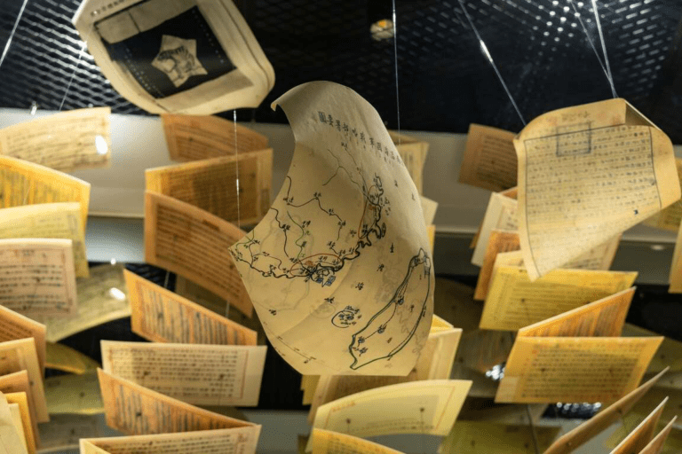 在時間靜靜堆疊的檔案之間漫步，林口國家檔案館收藏國家與記憶的重量