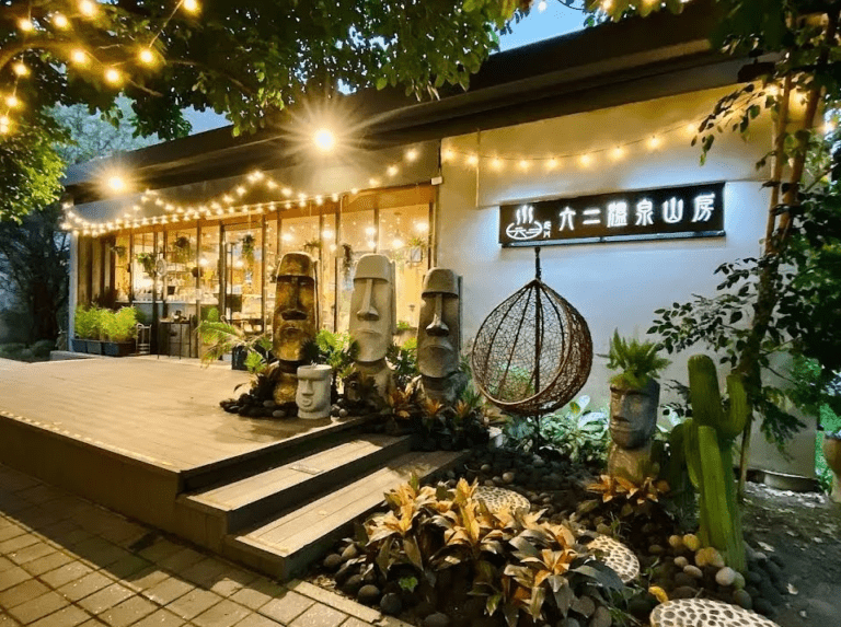 台南龜丹泡湯推薦｜龜丹六二溫泉山房爆紅！大眾池、湯屋、住宿一次滿足，山景系療癒感太強