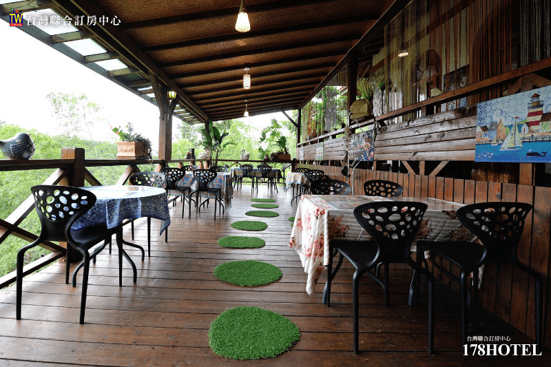 溪頭新明山木屋渡假村｜雙人一泊三食＄2380元起 升等家庭房 含早餐下午茶晚餐 森林木屋度假