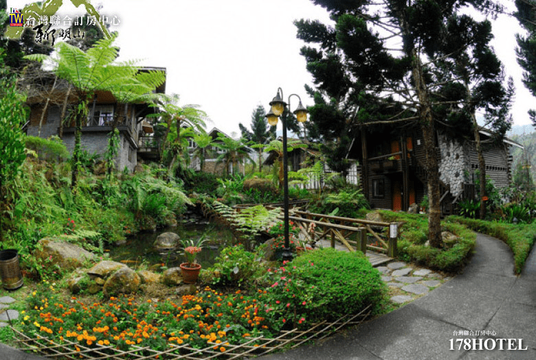 溪頭新明山木屋渡假村｜雙人一泊三食＄2380元起 升等家庭房 含早餐下午茶晚餐 森林木屋度假