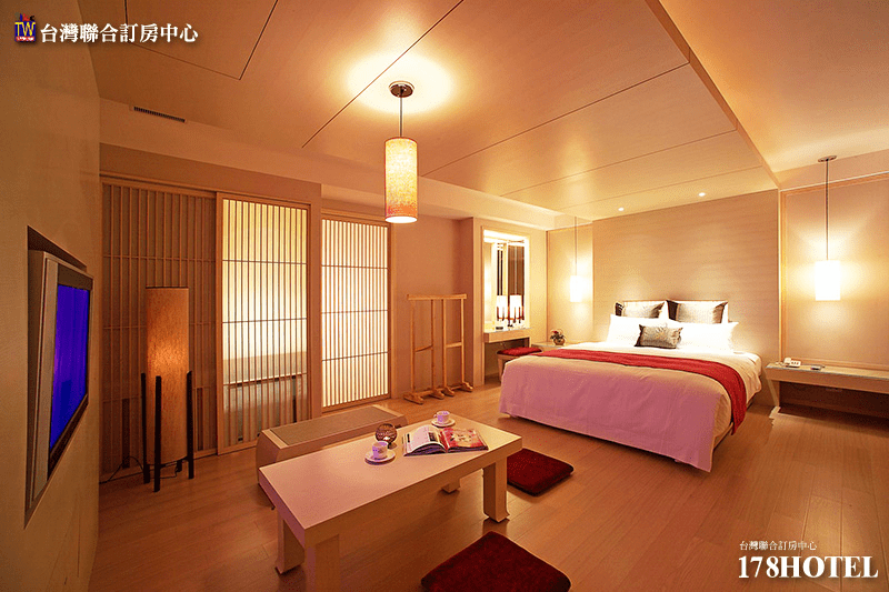 挪威森林MOTEL淡水森森館｜森森雅緻雙人房＄1499元 起 含早餐，鄰近紅樹林捷運站