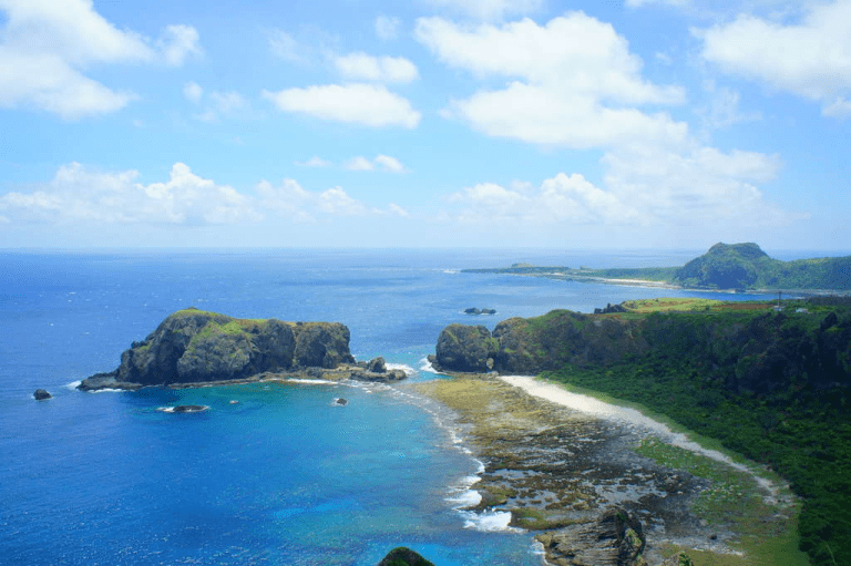 太平洋與日出溫泉的島嶼假期，走進綠島發現台灣最迷人的海島旅行風景