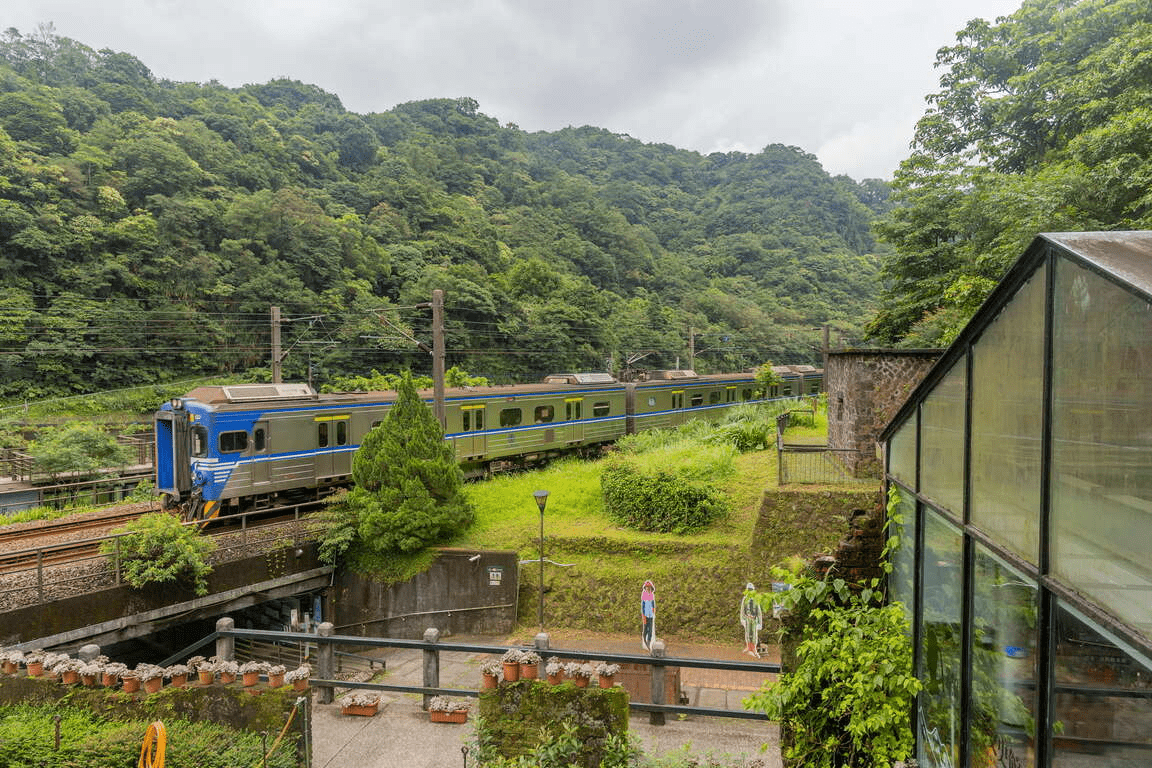 猴硐貓村之外的歷史秘境，走進礦工文史館重新認識台灣煤礦產業的年代