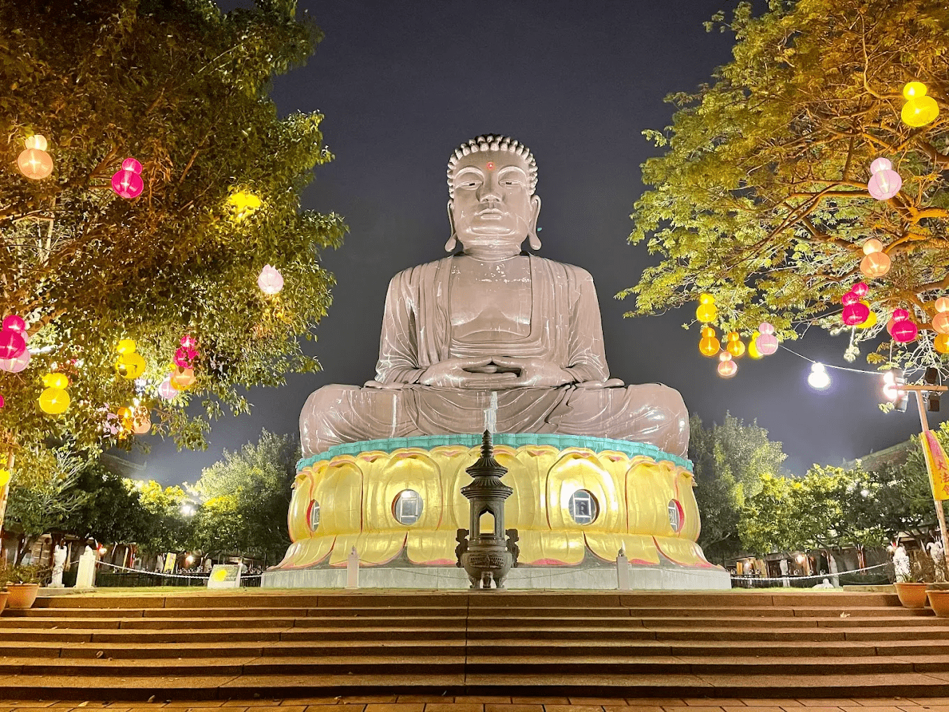 八卦山大佛風景區壯觀全景