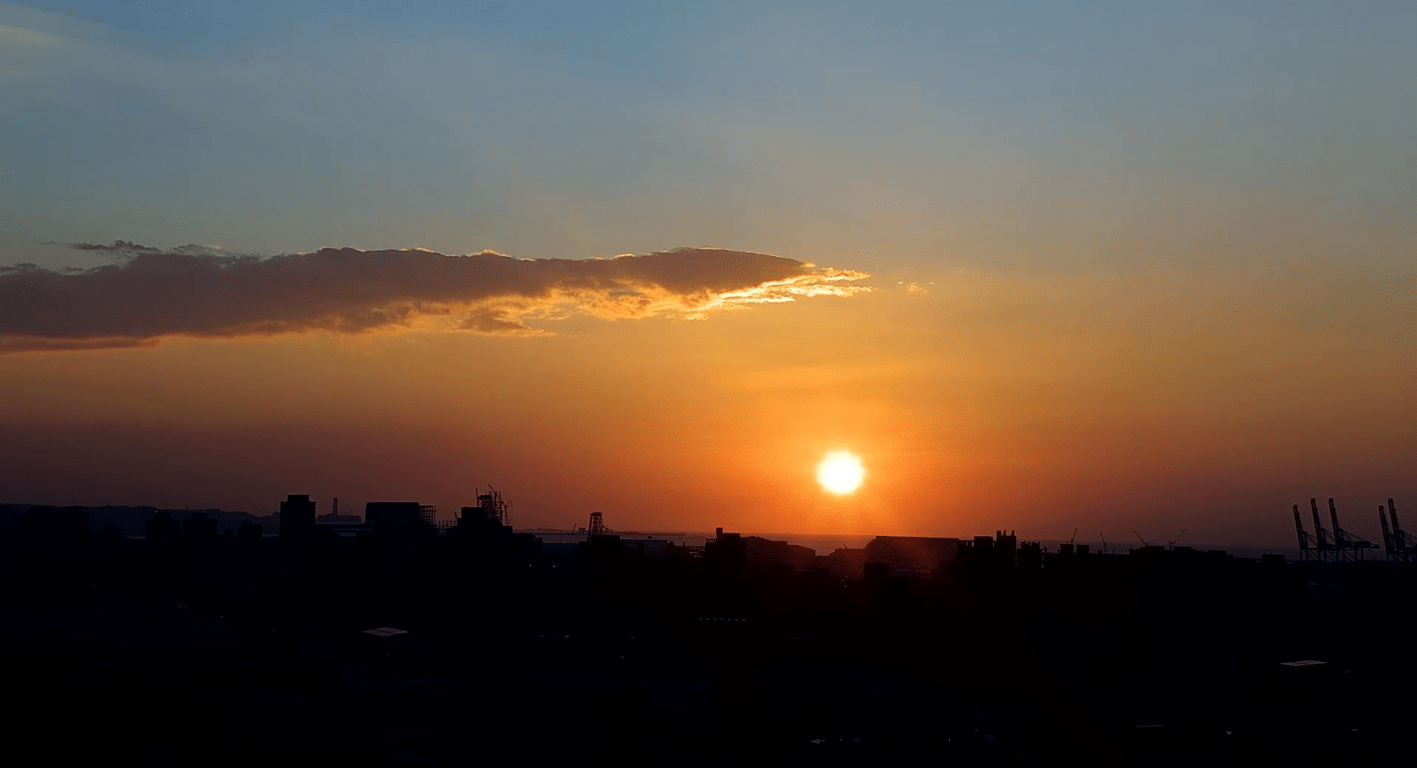 在八里河岸騎單車看夕陽，淡水河風景與老街讓週末旅行變得簡單而美好