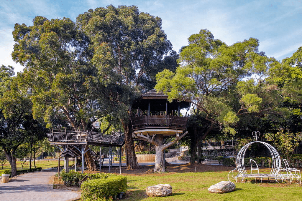 走進桃園一日慢行路線，從大溪老街午後光影到濕地夕陽，把風景收進剛剛好的旅行節奏裡