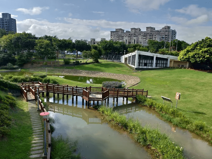 走進桃園一日慢行路線，從大溪老街午後光影到濕地夕陽，把風景收進剛剛好的旅行節奏裡