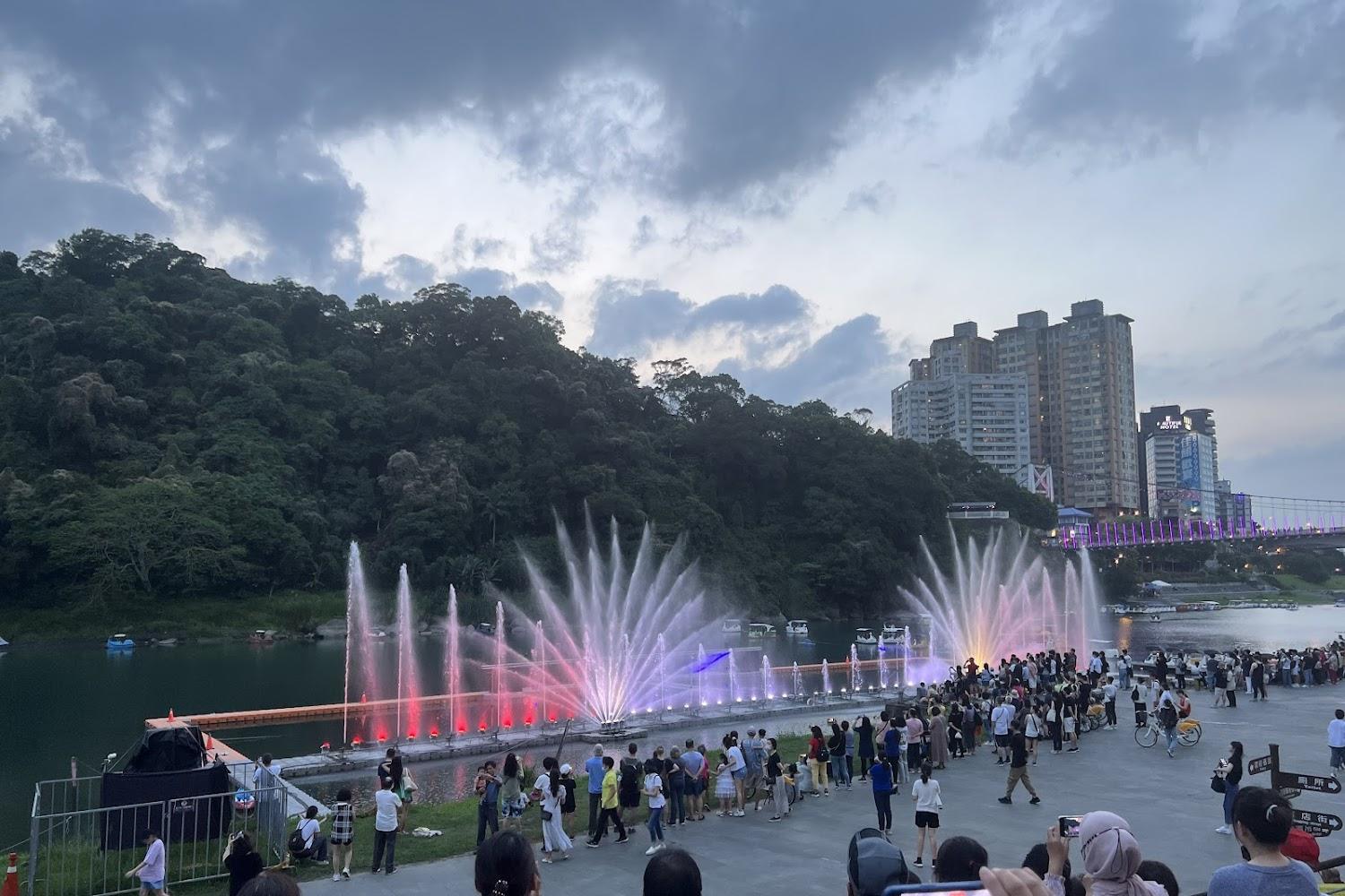 2026新北觀光亮點全紀錄：碧潭水舞、九份山城與淡水夕照，打造國際級深度旅遊體驗