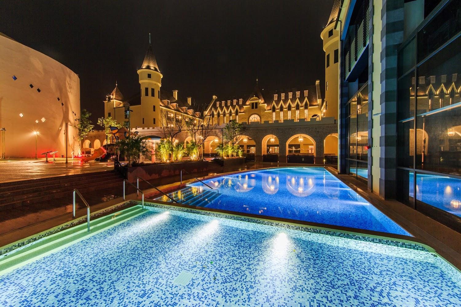 2026花蓮渡假首選！瑞穗天合「台版霍格華茲」奢華黃金湯，結合歐洲古堡與金色水樂園的極致體驗