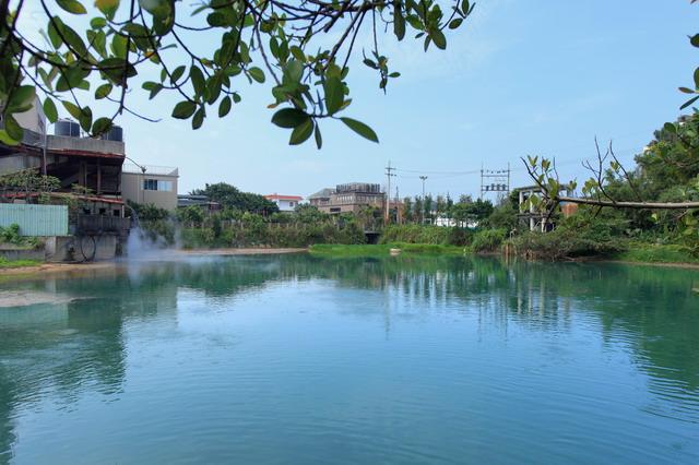 2026冬季溫泉首選：金山萬里「海底溫泉」與全台五大療癒湯區深度指南