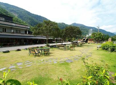 2026 台東金崙溫泉深度遊：探訪野溪秘境、滑順美人湯與山海慢活之旅