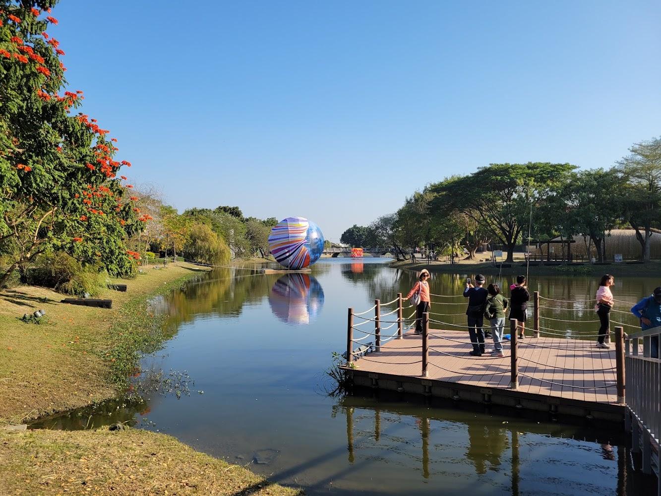 2026台南鹽水深度旅遊指南：走進月津港古鎮，體驗震撼蜂炮與水岸藝術之美