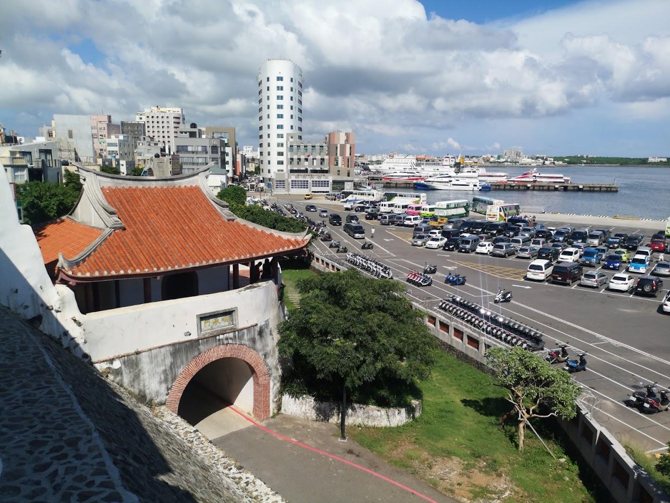 2026澎湖旅遊首選！馬公市深度攻略：漫步四百年古城，探尋海島風情與道地美食