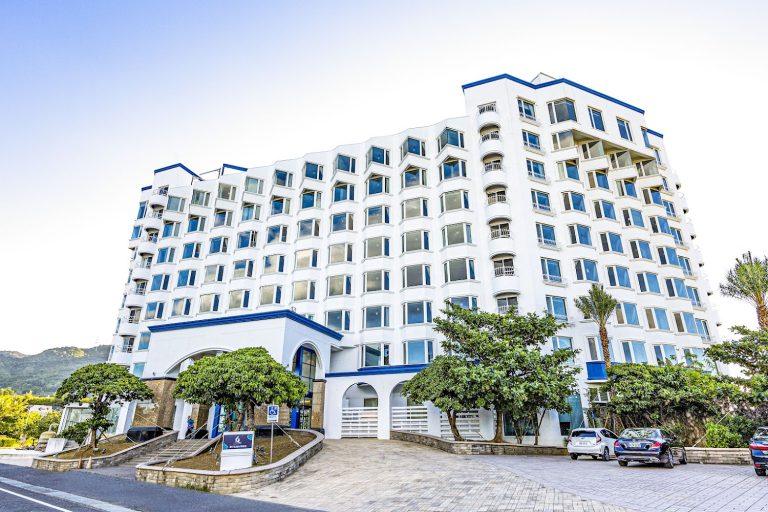 2026暑假親子旅遊首選！墾丁長灘休閒飯店海景房破天荒 $2,780 起，加碼 700 坪超大室內樂園暢玩