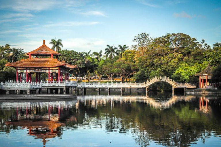 2026 臺南慢活旅行提案：漫步四百年古城，探尋五大絕美秘境與在地靈魂