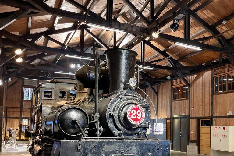 2026 奮起湖旅遊全攻略：漫步雲霧山城，品味百年鐵道便當與森呼吸