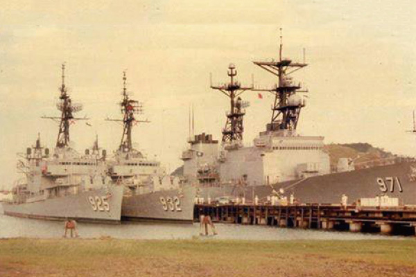 德陽艦園區不只是軍艦打卡點!走上退役軍艦看海景、拍甲板,安平這一站比想像中更有故事感