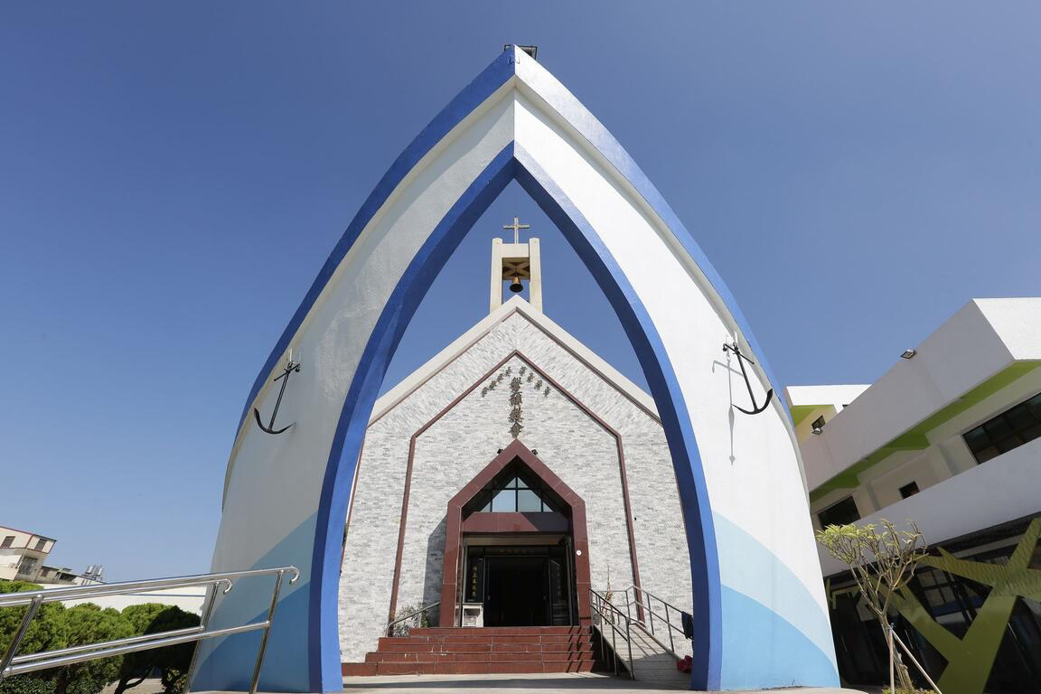 台中龍井不只有東海夜市!從船型教堂、藝術街到麗水漁港夕陽,這座海線城區比想像中更好玩