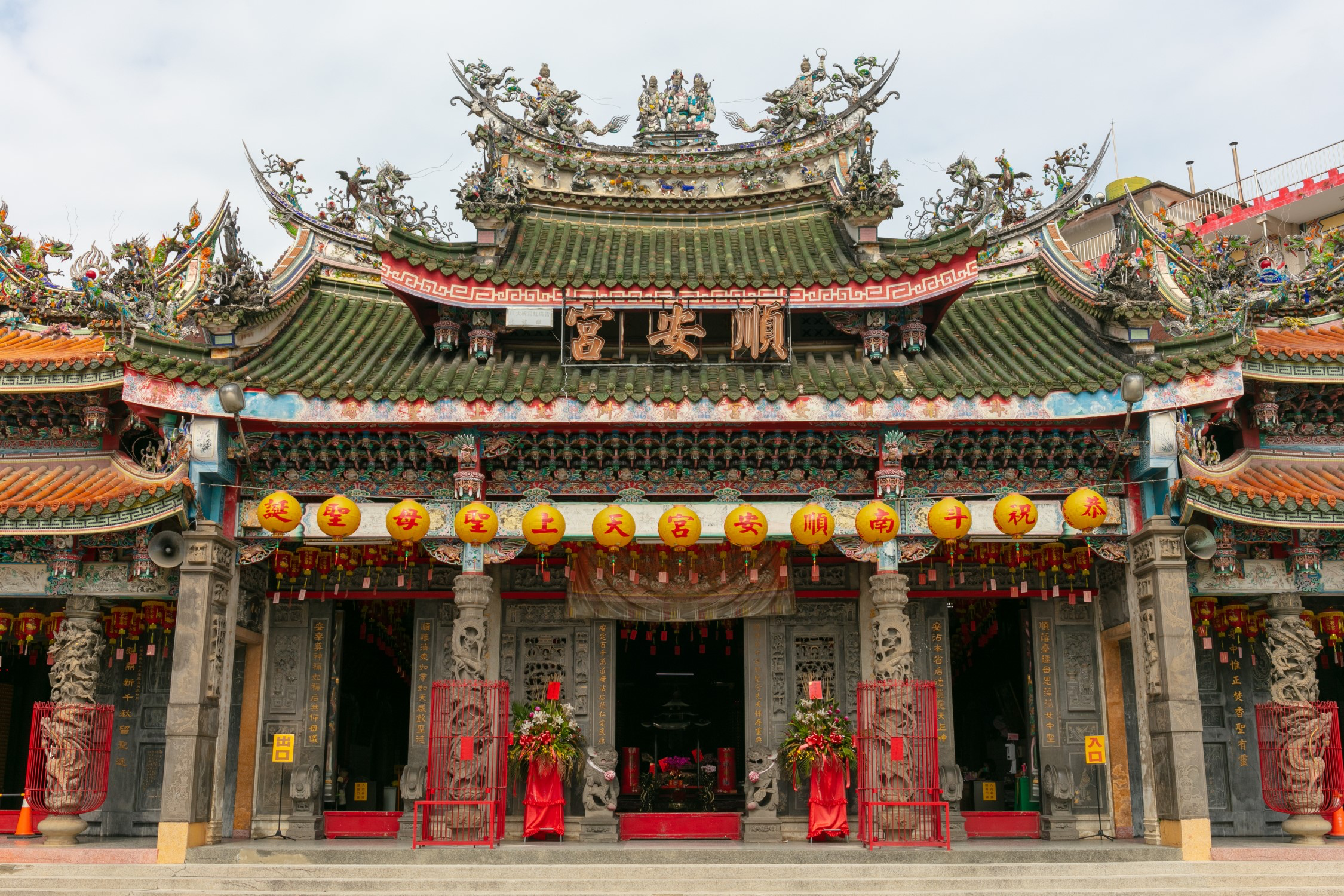 雲林斗南不只是一座車站小鎮!走進他里霧舊地名裡,把鐵道風景、藝文倉庫與廟埕人情味一次收進旅行裡