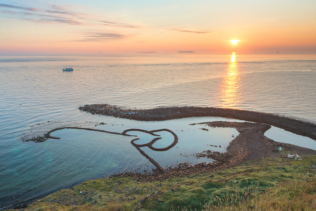 澎湖最浪漫地標就在七美!雙心石滬用海與玄武岩寫下最美告白