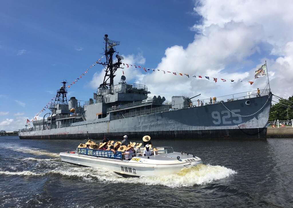 台南最療癒水上散步！搭上安平遊港遊運河　從不同角度看見府城最迷人的港灣風景