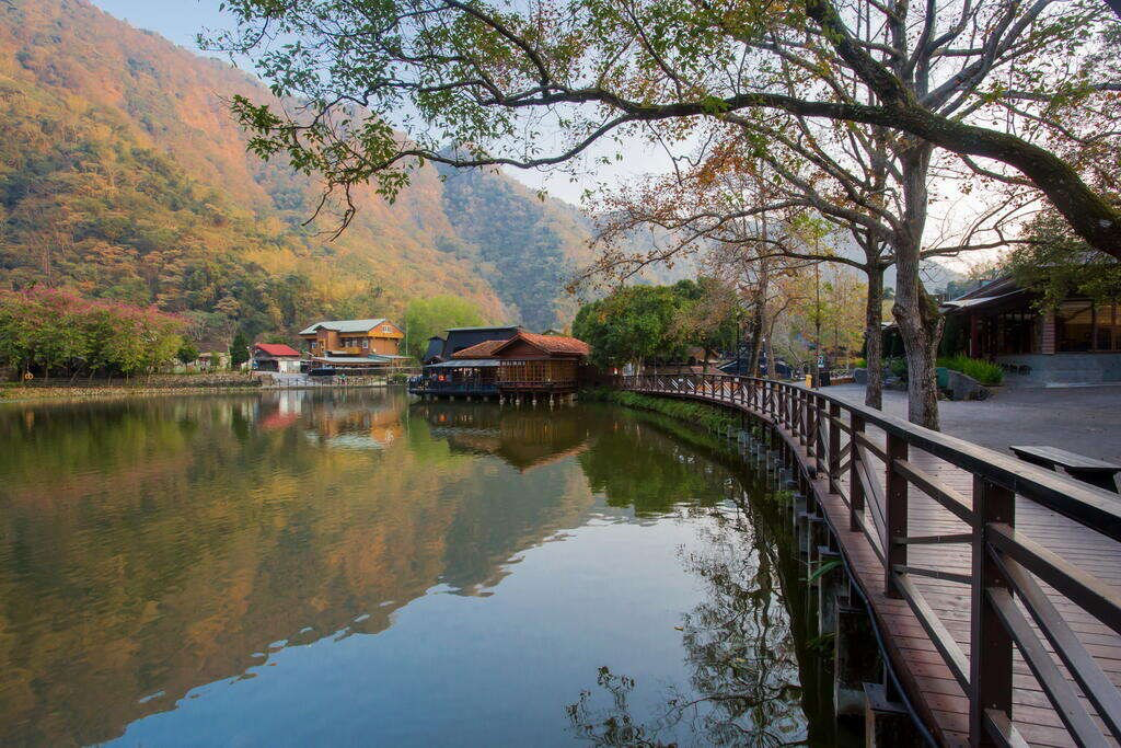 南投最值得騎的一條路！日月潭環潭自行車不只看湖景，30公里一路美到捨不得停下來