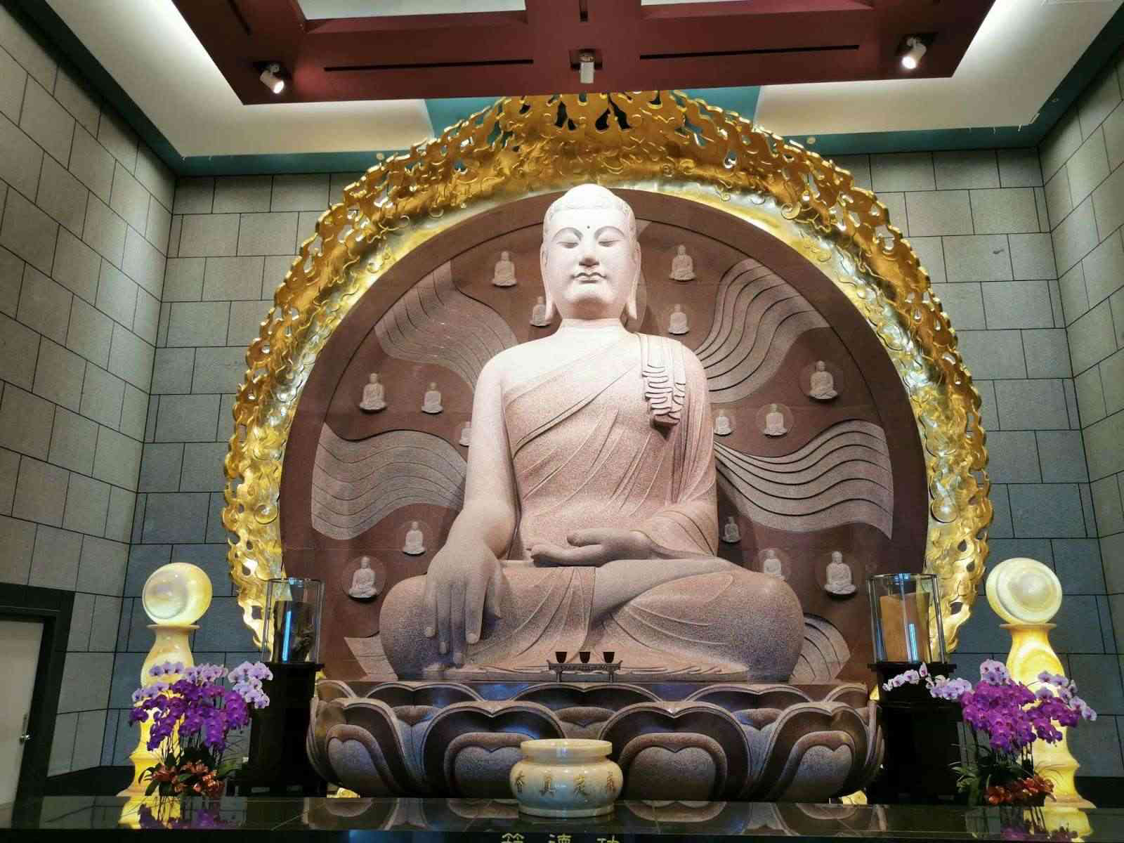 南投埔里最震撼地標之一！中台禪寺不只莊嚴，還藏著讓人忍不住抬頭看的建築之美