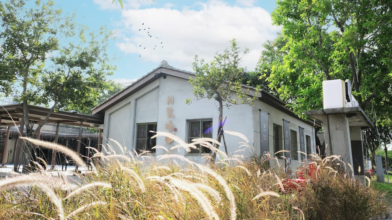 台南水交社不只看展散步!相聚場把眷村老屋、牛肉麵與聚餐感一次端上桌