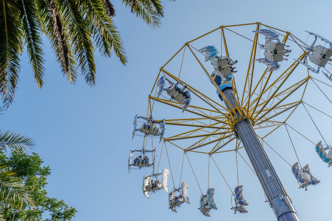 台中最強一站式樂園在這！麗寶樂園不只玩設施，還能搭摩天輪、逛Outlet、住飯店一次滿足