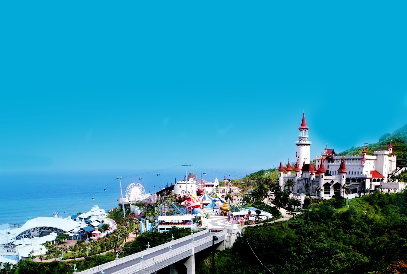 花蓮最強海景主題樂園！遠雄海洋公園不只玩設施，還能看美人魚、夜宿水族館一次滿足