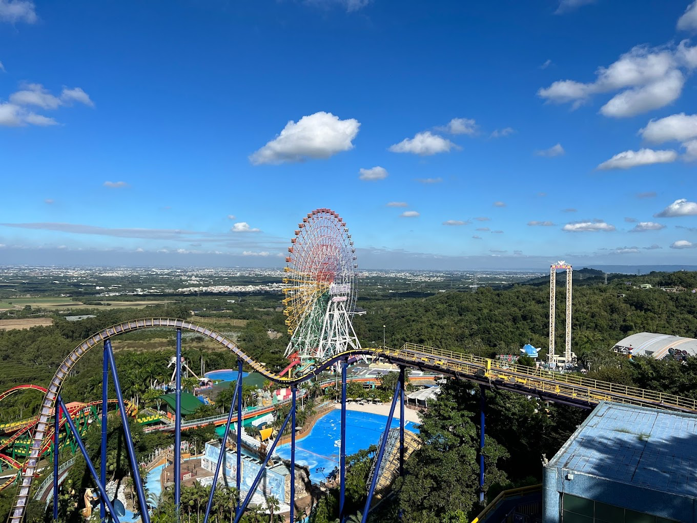 雲林最強親子樂園之一！劍湖山世界主題樂園刺激設施＋水陸玩法 一票玩出整天歡樂感