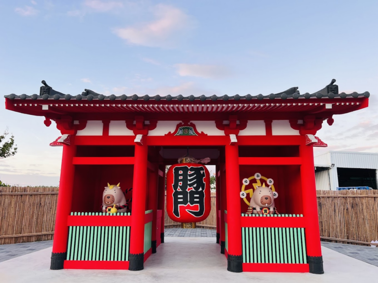 墾丁超療癒親子景點！鹿ㄦ島水豚生態園區近距離餵水豚 還能解鎖超萌互動畫面