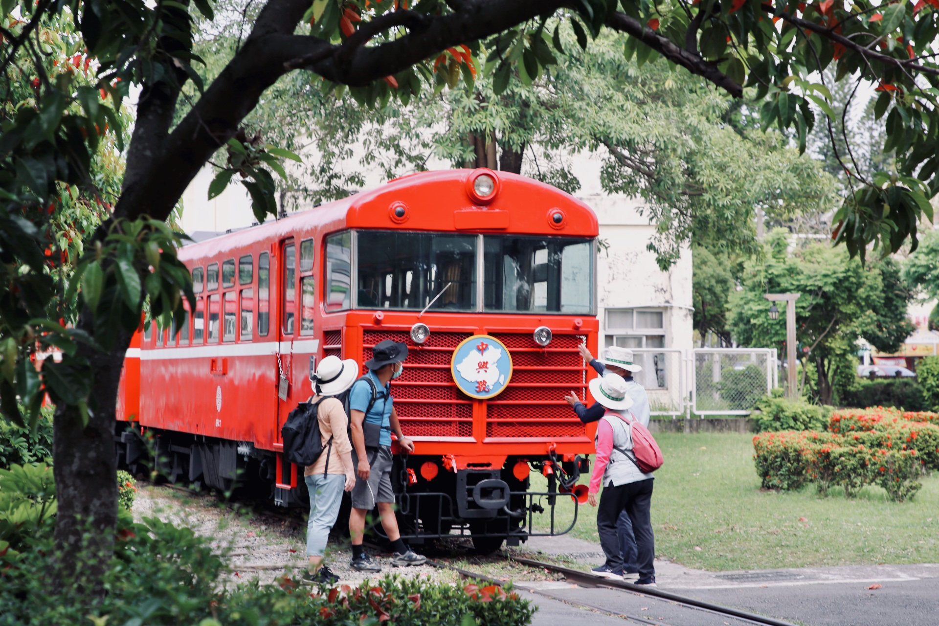 嘉義車庫園區這樣玩！走進嘉義最有故事的鐵道角落，近距離看見阿里山小火車的歲月痕跡