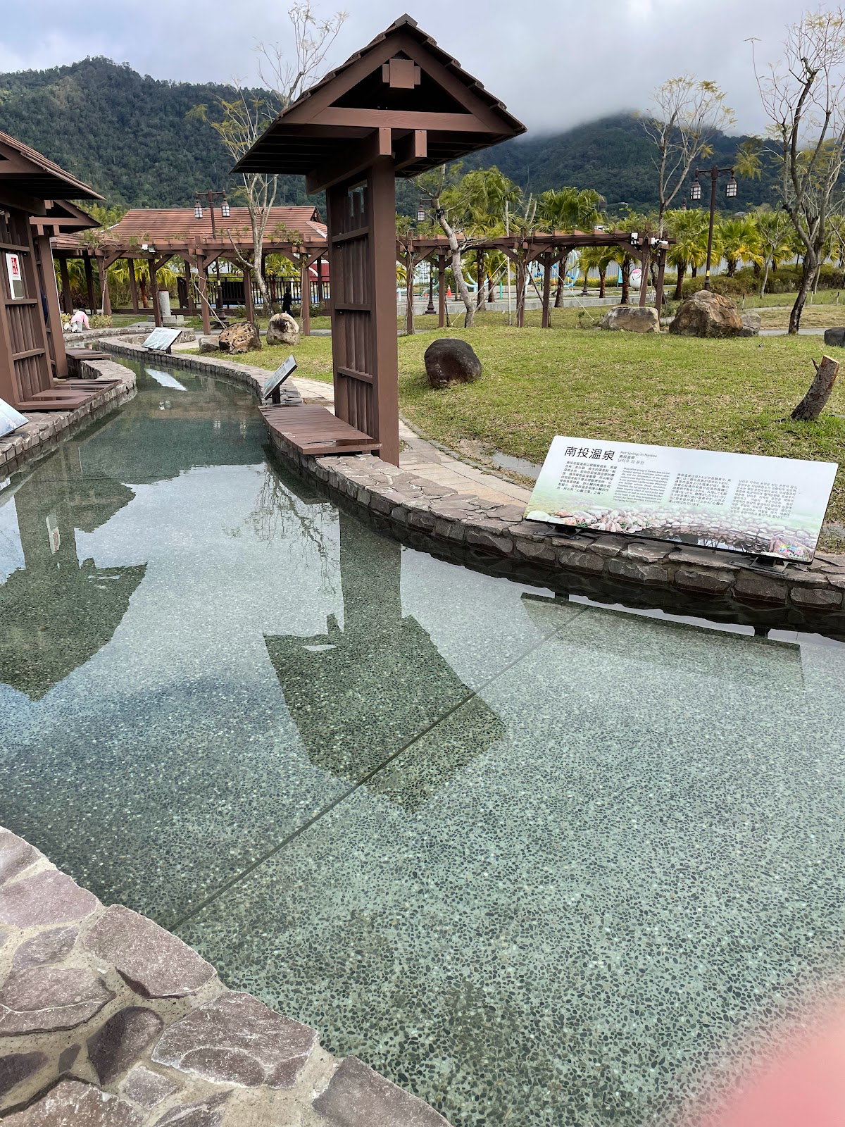 埔里福興溫泉區這樣玩！泡腳、散步、親子放電一次滿足，南投埔里新亮點愈來愈好玩