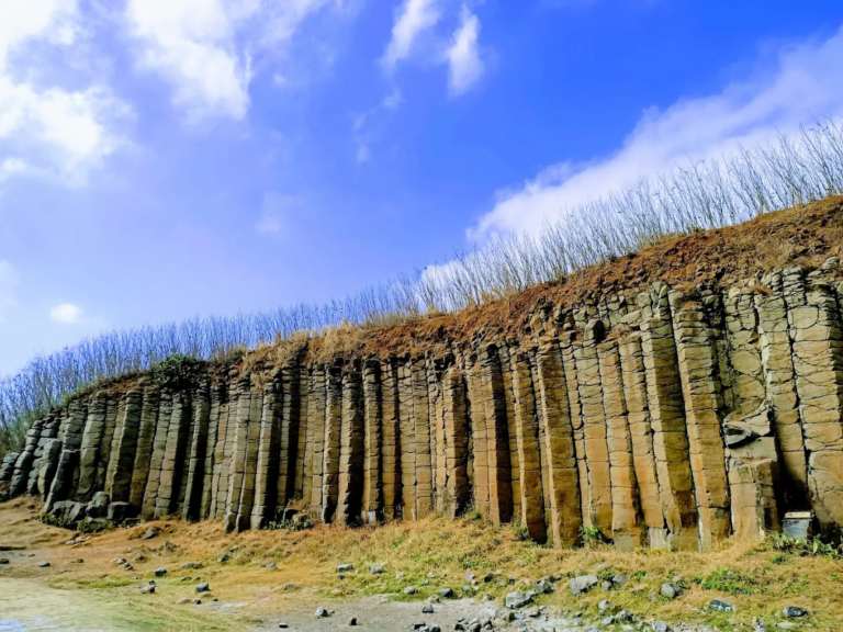 澎湖自由行不是只有花火節，海風、玄武岩、老街與跳島節奏，才是讓人每年都想再去一次的理由