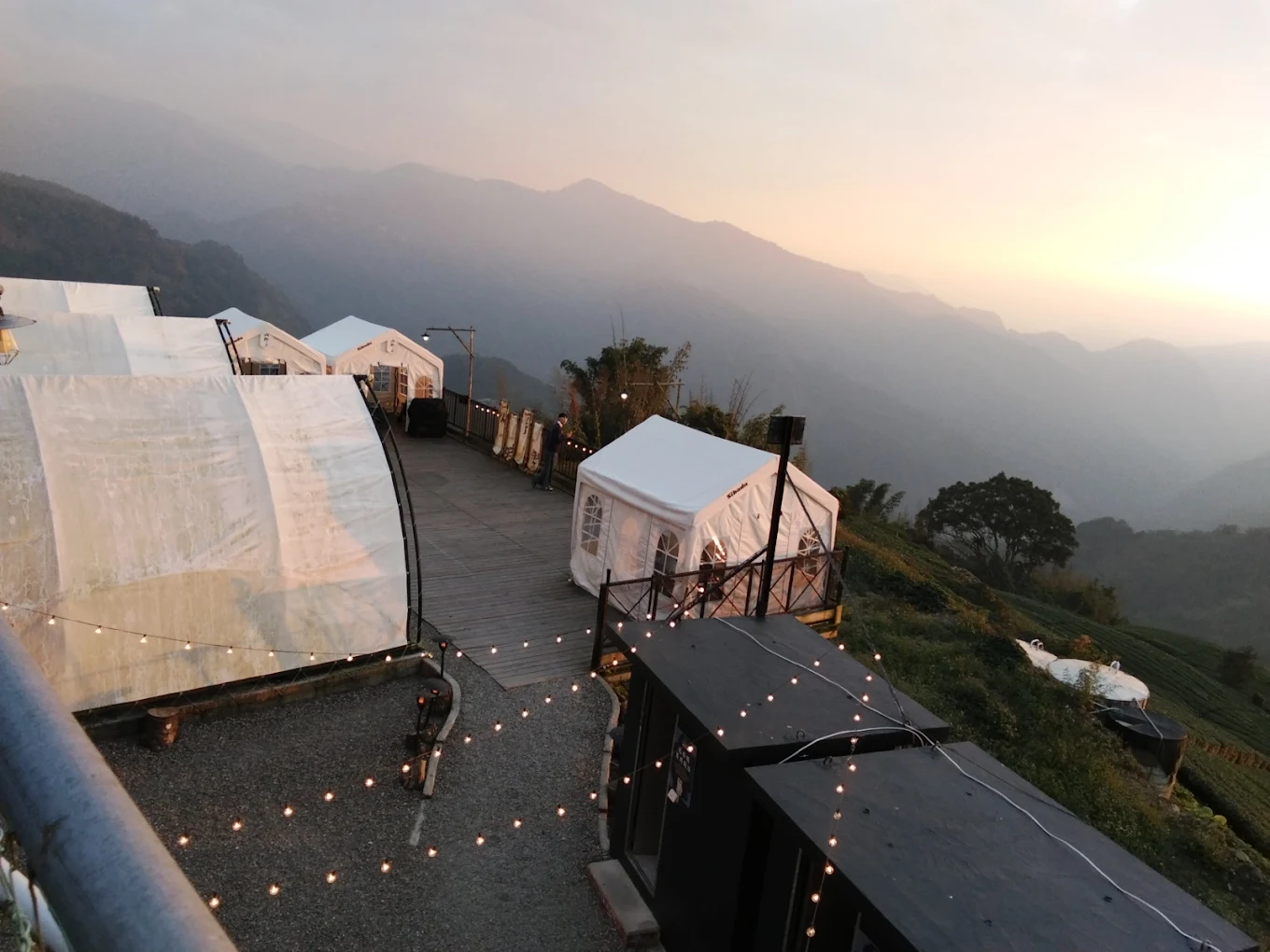 嘉義露營區怎麼選？從阿里山雲海到海線慢旅，找到最適合你的山林夜晚