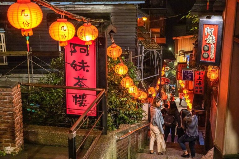 2026碧潭翻轉：光雕水舞與都會水岸打造新北日夜觀光典範