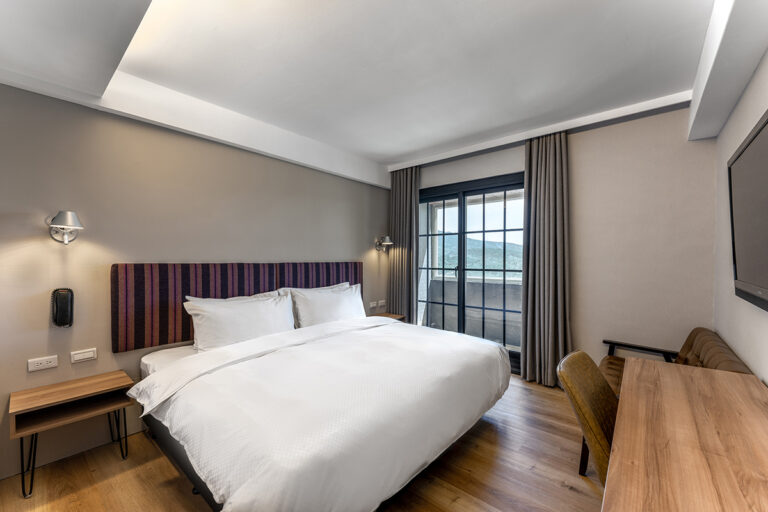 河堤墾丁渡假酒店：平日雙人含早餐只要 NT$1,480 起，超高 CP 值住宿券有效至 2026 年底