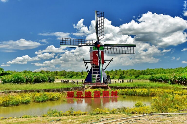 2026最新／德元埤荷蘭村：柳營免費打卡景點—原裝風車、獨木舟與親子露營好去處
