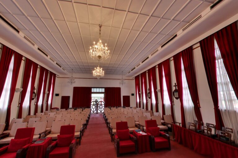 2026臺北必訪文化地標：揭密士林官邸正館的歷史轉型與四季花園魅力