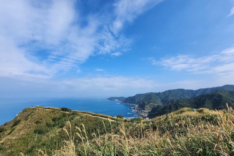 2026 南子吝步道攻略：900公尺親民登山看海路線（南雅漁港旁）