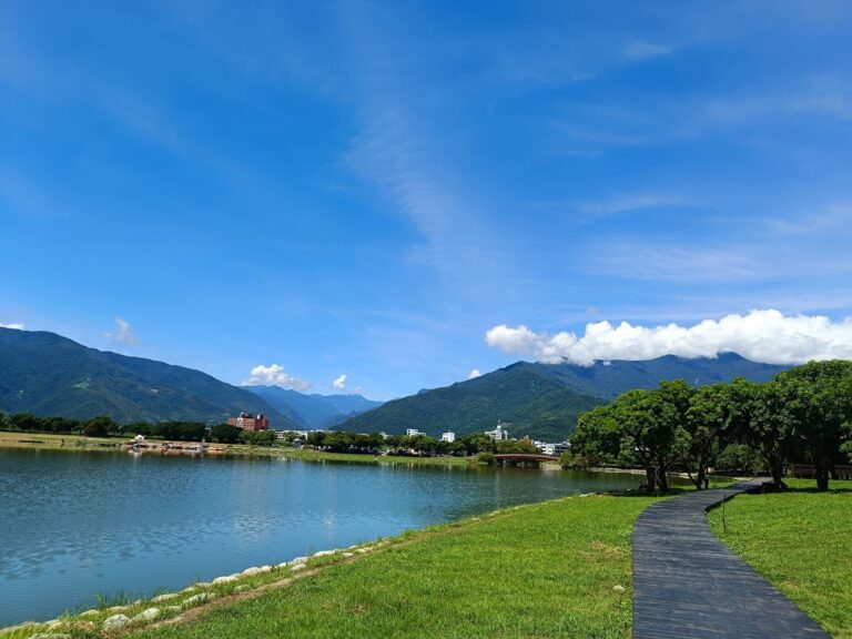 2026台東池上大坡池：鏡面湖光與濕地慢旅指南