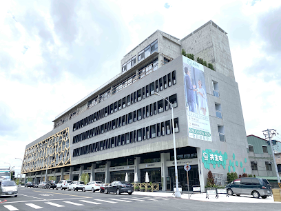 台中烏日三鐵樞紐｜康茵行旅：步行5分鐘到高鐵、雙人房含早餐1580元起