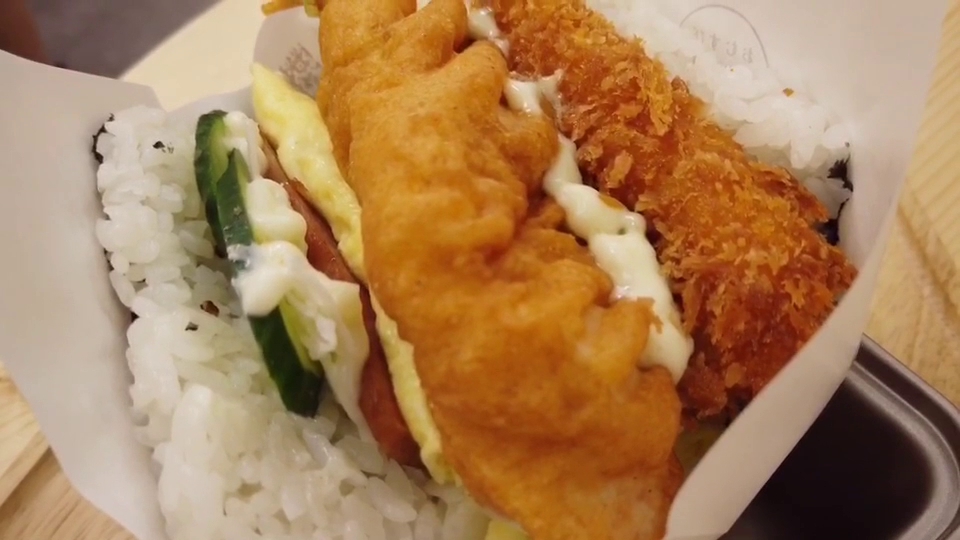 米咕家竹北總店炸魚排炸蝦飯糰漢堡